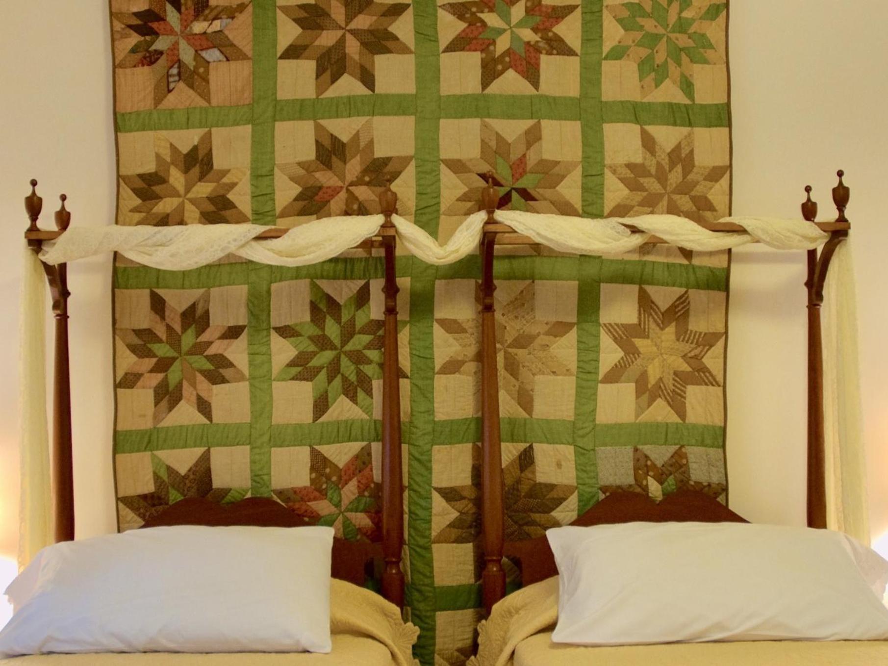 Oak Grove Bed And Breakfast Южный Бостон Номер фото
