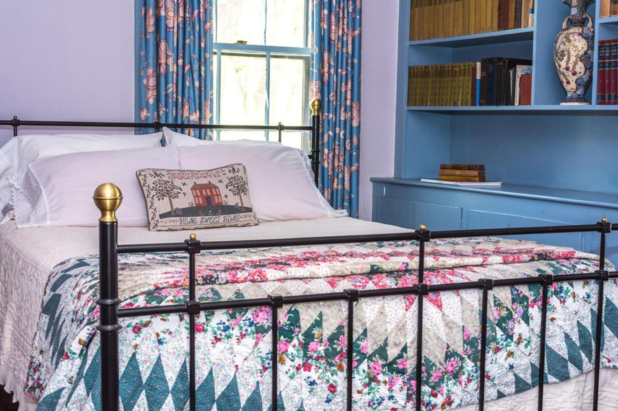 Oak Grove Bed And Breakfast Южный Бостон Номер фото